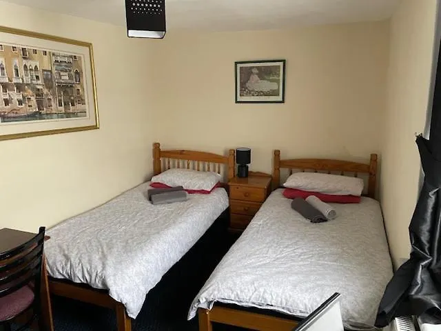 The White Hart Inn Twickenham 2*,  Regno Unito